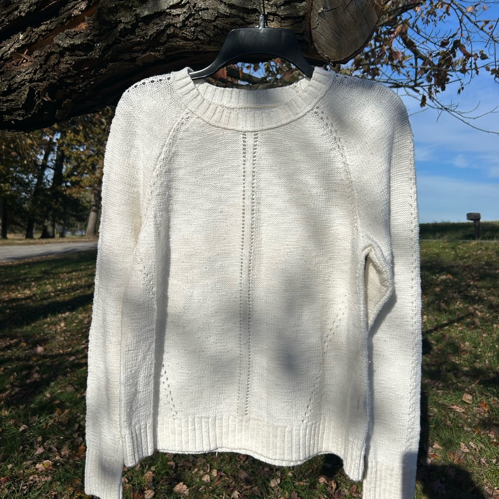LOFT Elegant White Women's Sweater